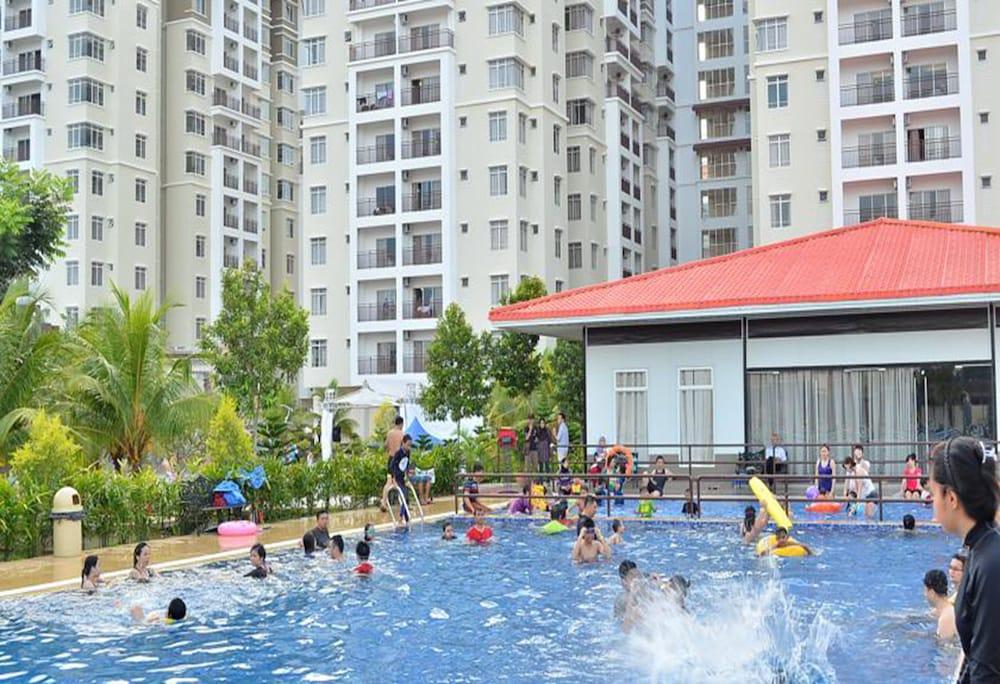 Bayou Lagoon Park Resort Malacca Exterior foto